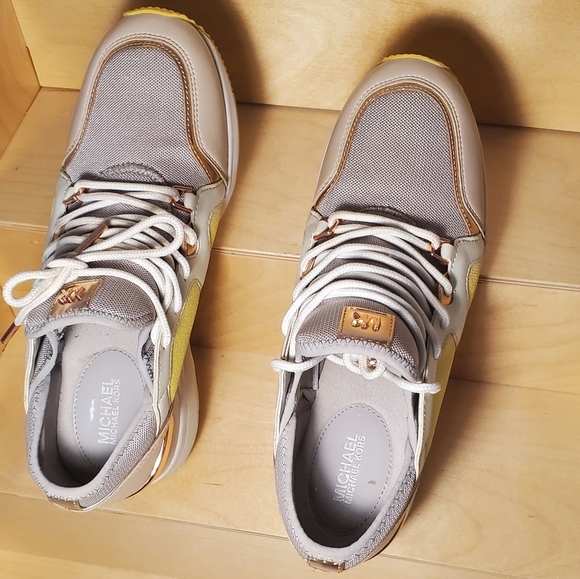 Michae Kors Liv wedge sneaker size 8.5m sku 0065 - Picture 5 of 7